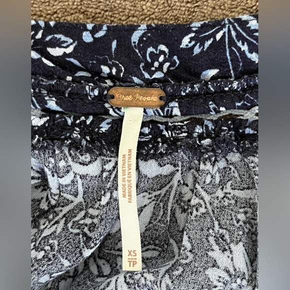 Free People Talk About It Tunic Top size XS - Picture 7 of 10